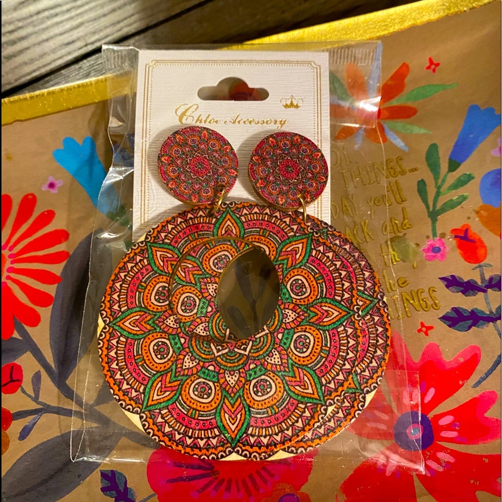 Beautiful Retro Fashion Earrings